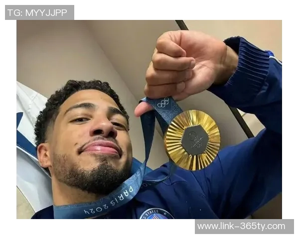 哈利伯顿谈被高估激励球队团结奋进的心路历程